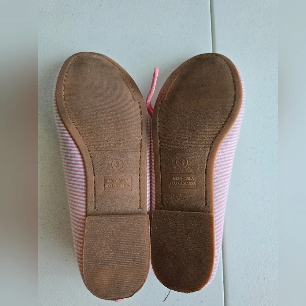 Old Navy Pink Striped Kids Shoes Size 3